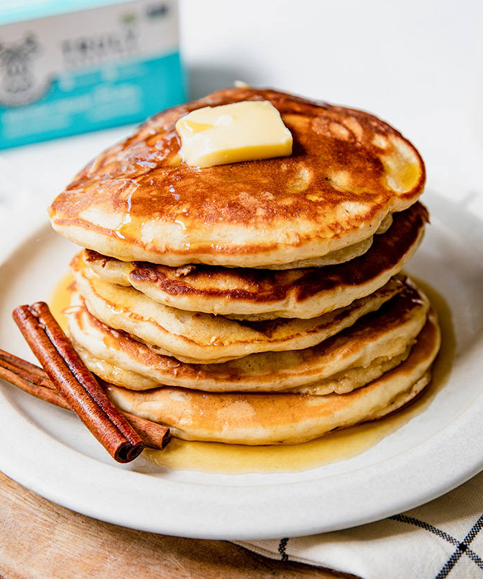 fluffy apple pancakes with butter